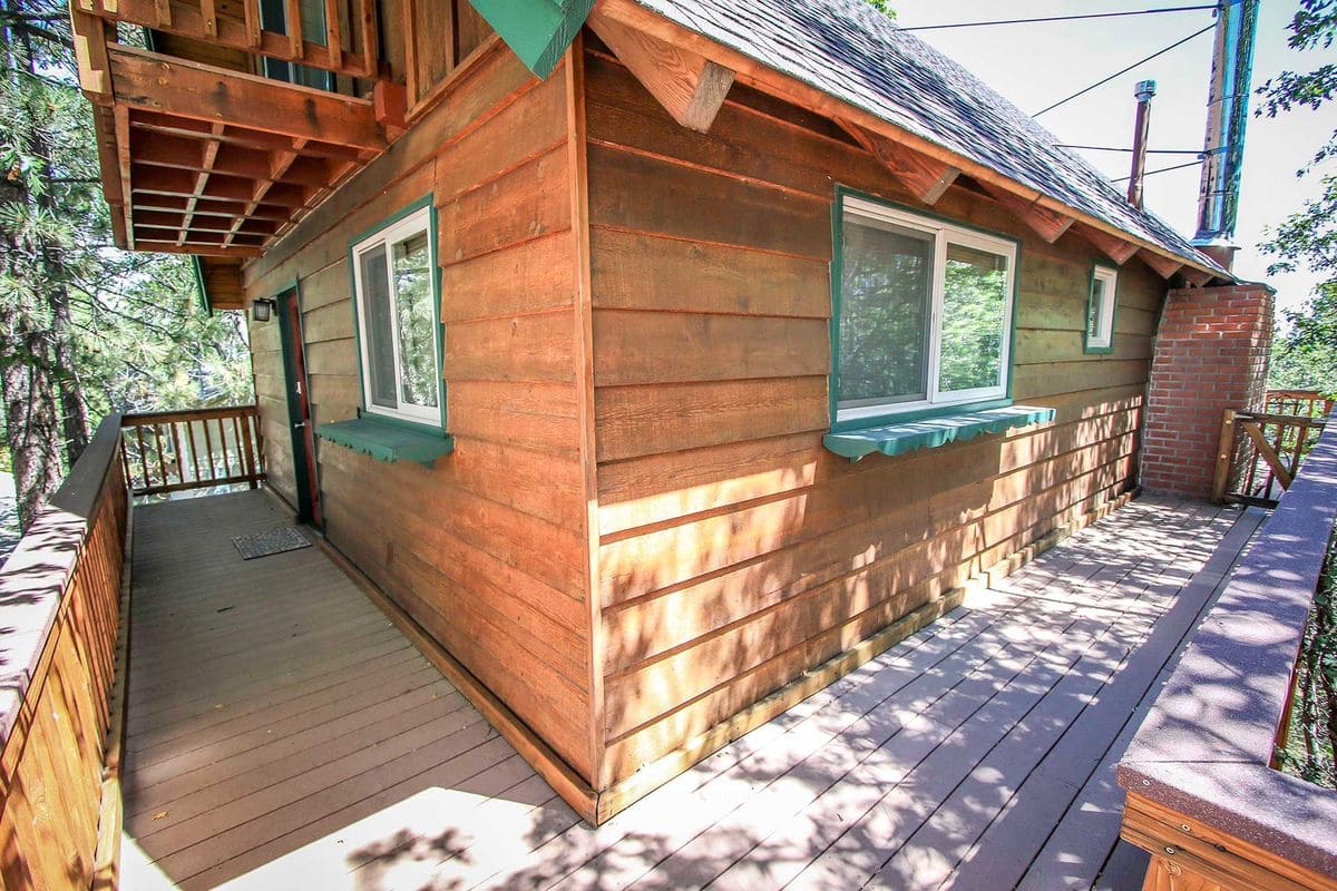 Mountain cabin